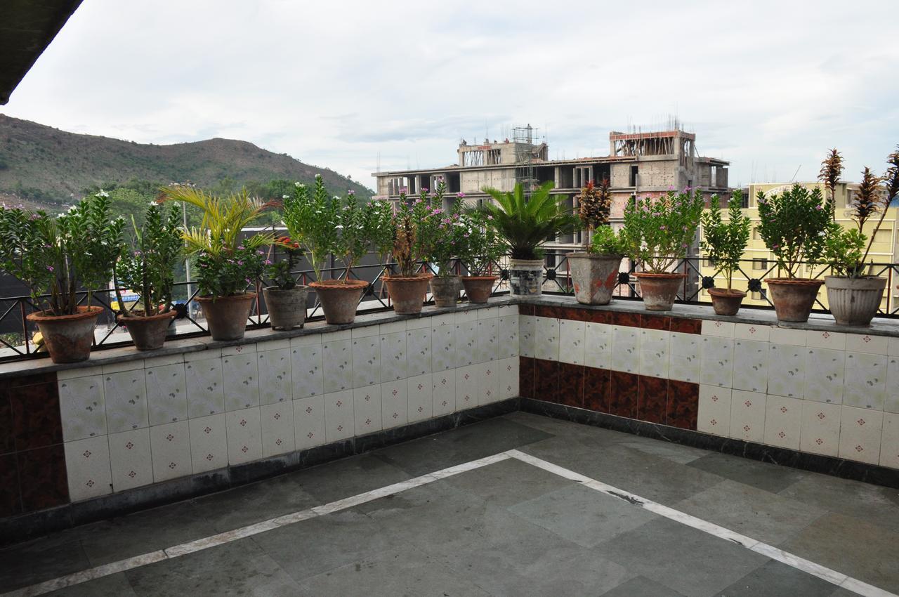 Aastha Otel Rourkela Dış mekan fotoğraf